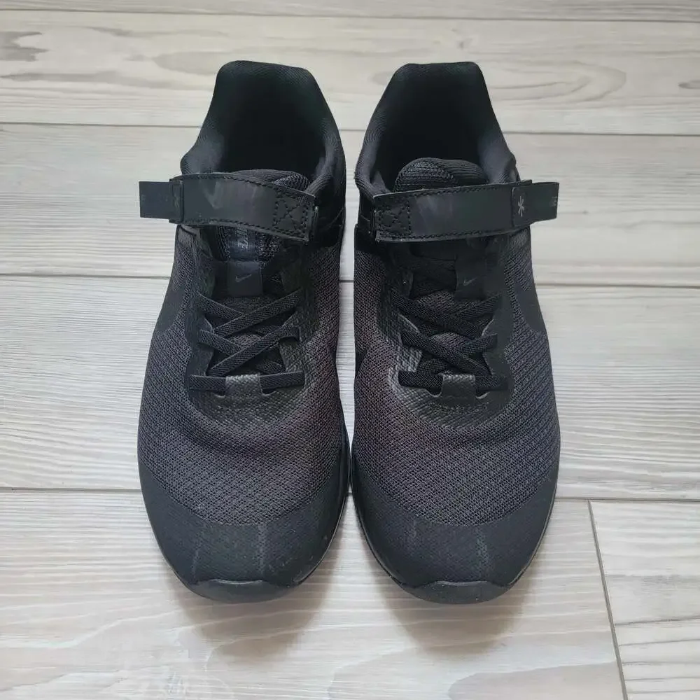 Nike Revolution 6 FlyEase Easy On/Off Kids' Running Shoes - Black 6Y
